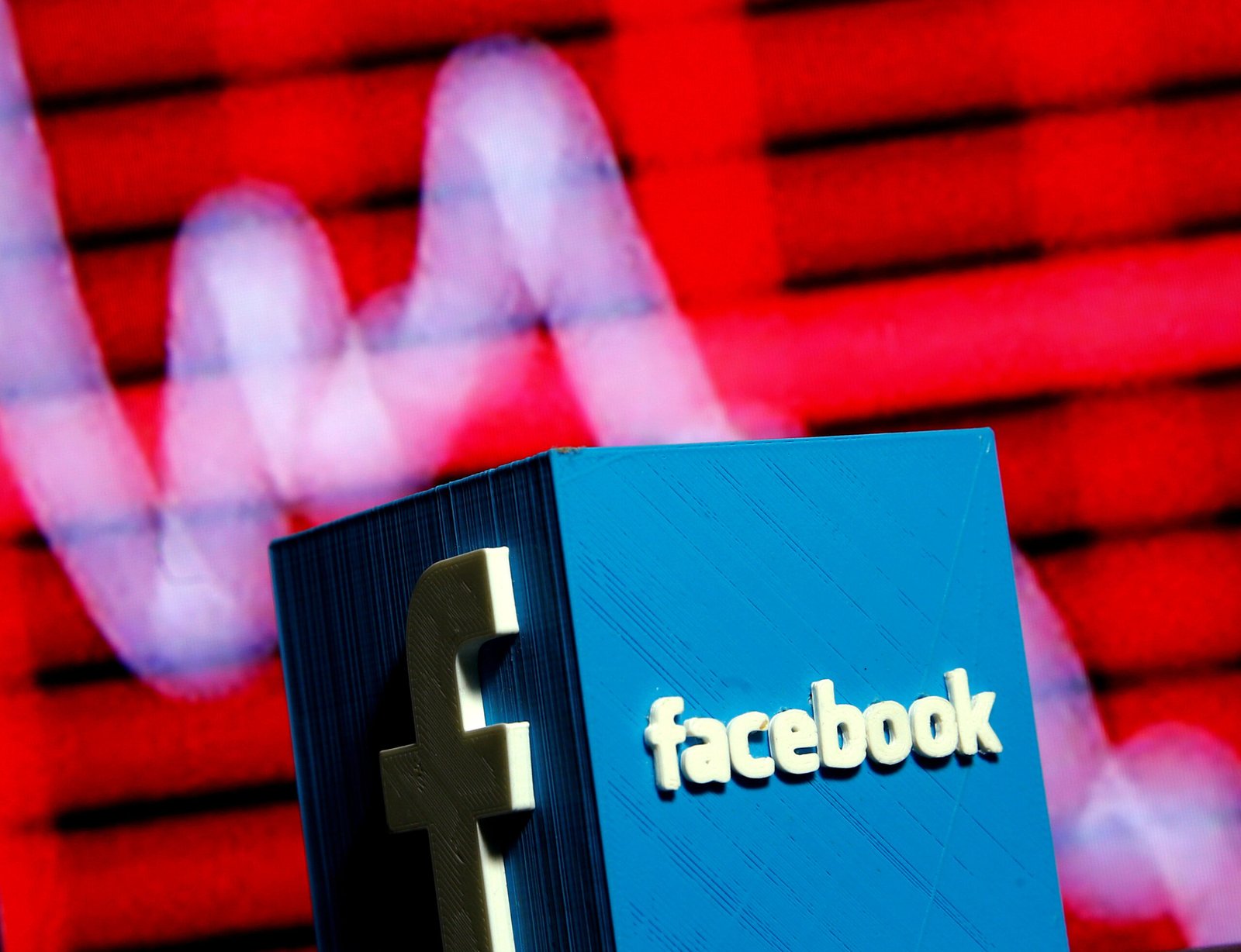 facebook -INE