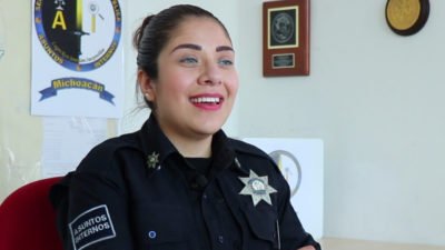 mujeres policia
