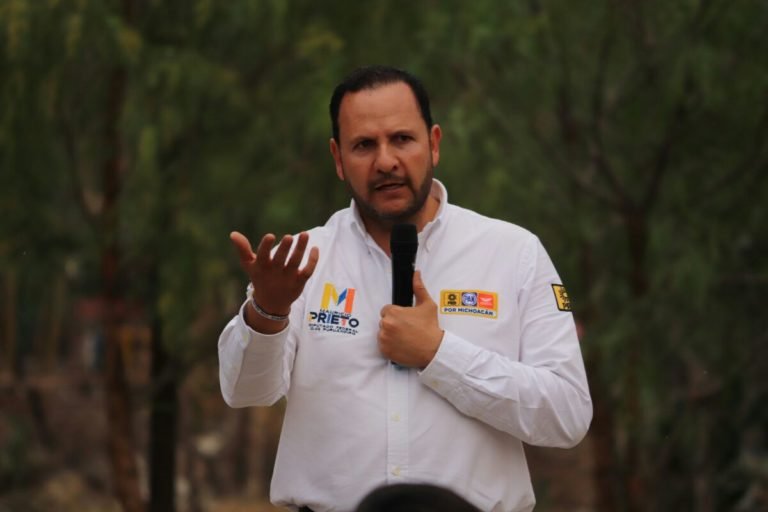 030518 MAURICIO PRIETO
