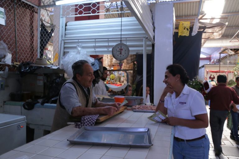 Cocoa compromiso con pequeños productores. 25.05 (6)