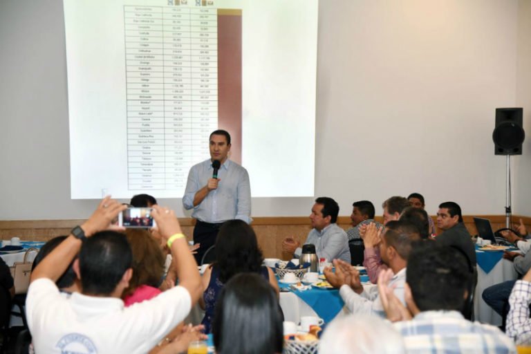 Rafael-Moreno-Valle