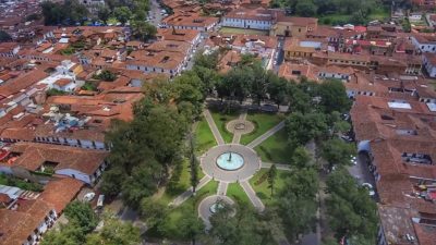 Plaza Vasco de Quiroga