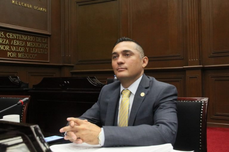 azael diputado