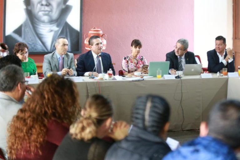 silvano escucha