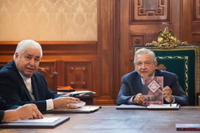 obispos y AMLO