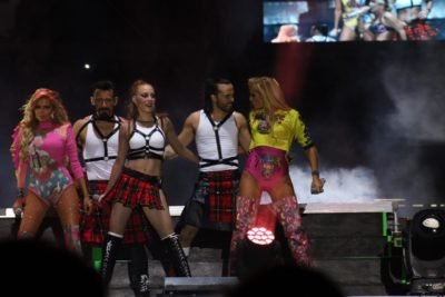 90` tour pop Fey