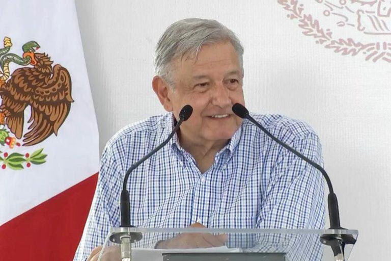 AMLO Michoacan medicos