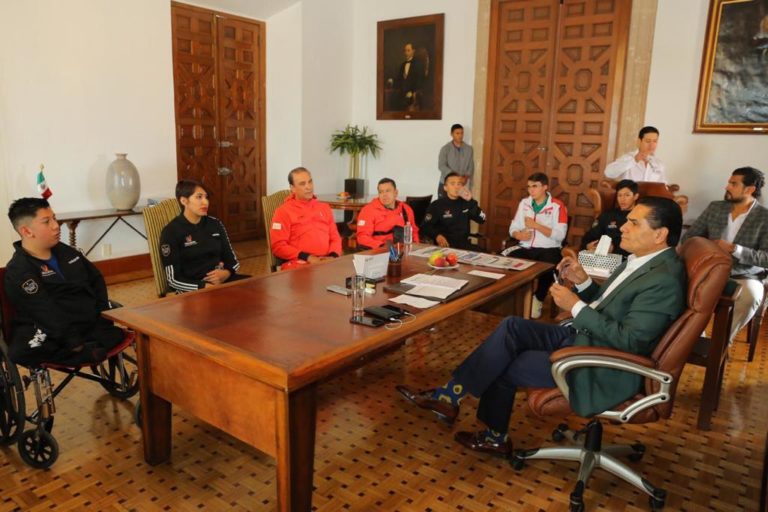 silvano reibe a dportistas
