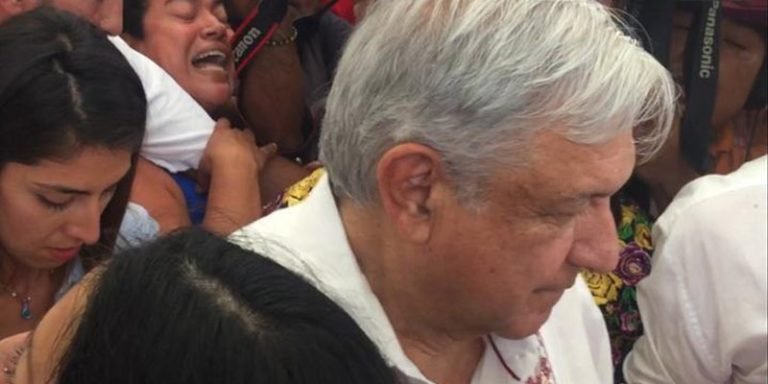 Amlo recibe reclamos