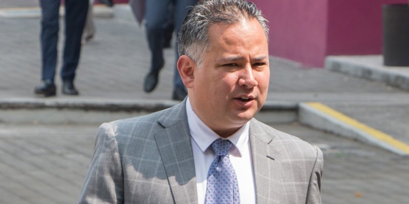 Nieto congela cientas del hiachicol