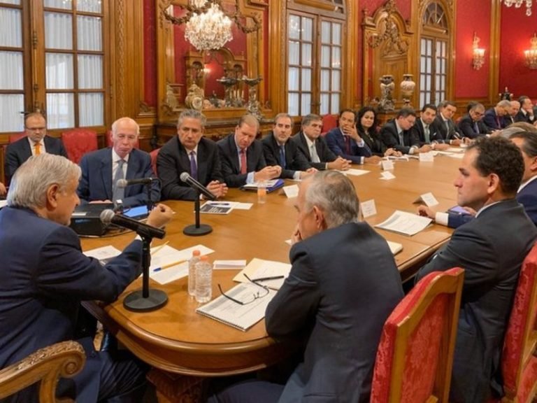 bajaran comisiones dice AMLO