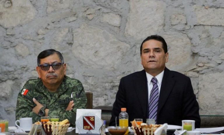 mesa de seguridad Silvano