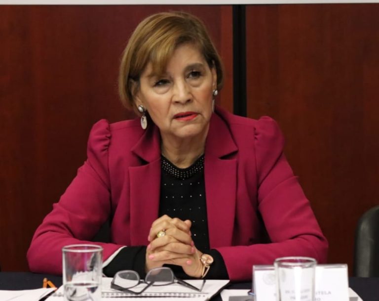 Blanca piña
