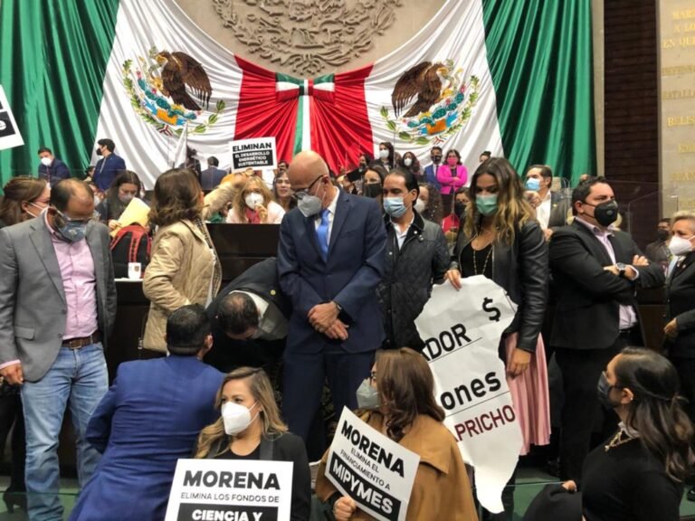 diputados toan tribuna