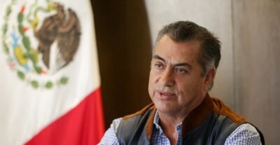 EL-BRONCO-CONTROVERSIA