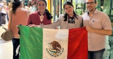 ¡Orgullo michoacano! Alumnas del Cecytem ganan máximo galardón en concurso de ciencia