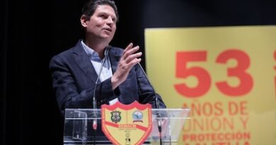 Reconocen empleados municipales trabajo de Alfonso Martínez a favor de Morelia