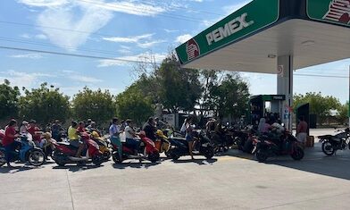 Cierre por unas horas de gasolineras por cobro de cuotas, generó preocupación entre habitantes de Buenavista