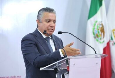 Sin sanciones, regulariza cambio de dueño de tu auto: Luis Navarro