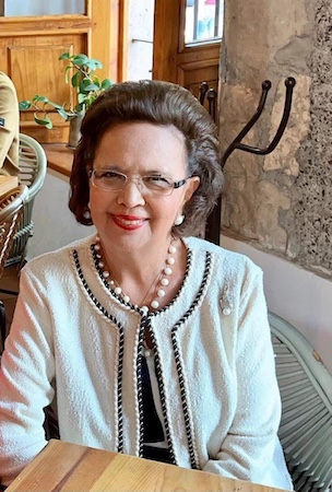 Matra lupita Morales