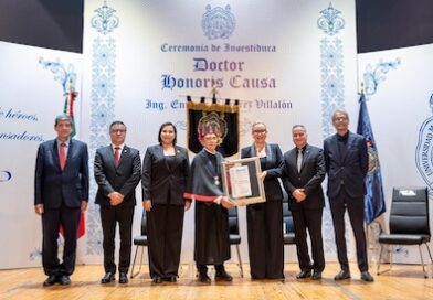 Ingeniero Enrique Ramírez Villalón, michoacano ejemplar, recibe el Grado de Doctor Honoris Causa de la UMSNH
