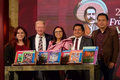 El legado de errores que deja Marx Arriaga en los libros de texto de la SEP