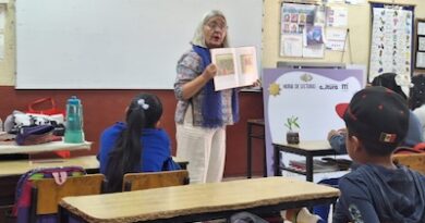 No hemos llegado todas: Vanhe Caratachea