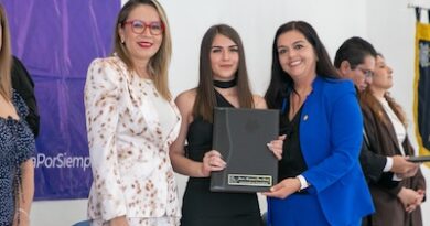 UMSNH entrega ciudadanos de bien, que ayudarán a construir un mejor país, afirma Yarabí Ávila