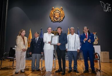 Por primera vez en la historia de la UMSNH, se reconoce la trayectoria y entrega de quienes han dedicado su vida a la radio y la televisión en Michoacán