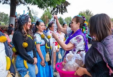 Mónica Valdez Pulido respalda nueva etapa en Tiríndaro con autoridades auxiliares