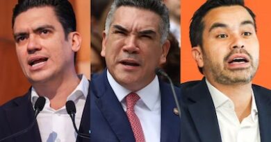 Dirigentes del PRI, PAN y MC celebran fracaso de la reforma electoral