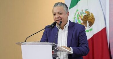 Crece el interés de estudiantes de bachillerato y universidad por obtener internet gratuito: Luis Navarro