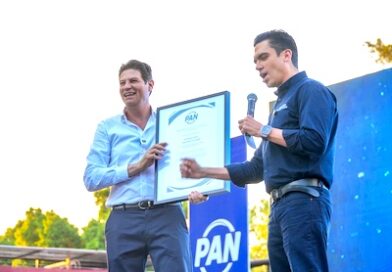 Acción Nacional refrenda unidad ante Jorge Romero