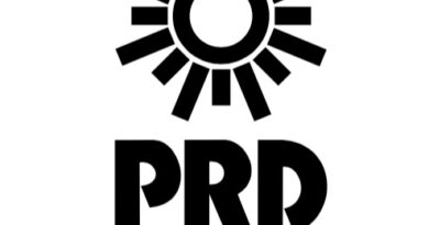 Octavio Ocampo propone proteger los saberes del mezcal michoacano