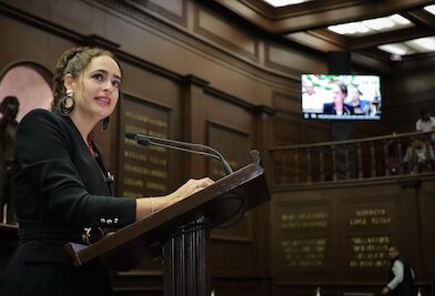 Sandra Arreola presenta iniciativa para garantizar intérpretes de Lengua de Señas en los Servicios de Salud de Michoacán