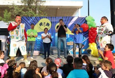 Alfonso Martínez celebra a la niñez en Santa María y llama a cuidar el futuro de Morelia