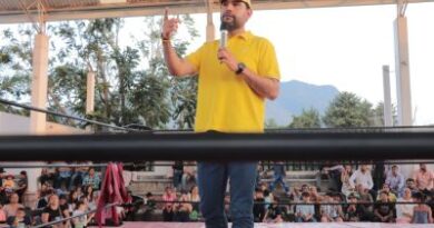 Octavio Ocampo festejó a niñas y niños de Zitácuaro con evento de convivencia por su día