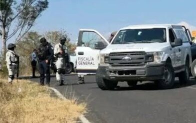 Encuentran cuerpo parcialmente calcinado junto a motocicleta en la Morelia–Salamanca