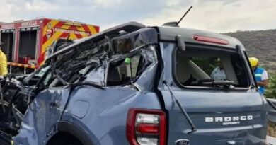 Trailer impactó camioneta en autopista Pátzcuaro -Cuitzeoril y dejó dos muertos