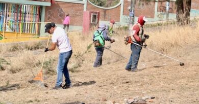 Encabeza Yankel Benítez jornada de limpieza en colonias de Morelia