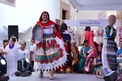 Éxito total con “Michoacán en las Manos”en el Clavijero; impulsó ventas directas de las y los artesanos