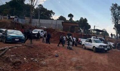 Matan a balazos a un hombre y hieren a otro en la Ampliación San Salvador, en Uruapan.