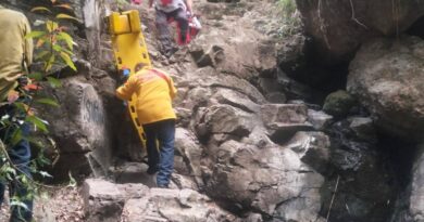 Muere senderista al caer por intentar bajar una orquídea en Los Azufres
