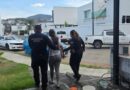 Mujer es auxiliada por elementos de la Guardia Civil en Altozano Mujer es auxiliada por elementos de la Guardia Civil en Altozano