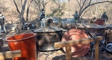 Aseguran y destruyen laboratorio clandestino en Los Reyes