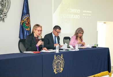 Nuevos relevos en cinco dependencia de la UMSNH; sesiona Concejo Universitario.