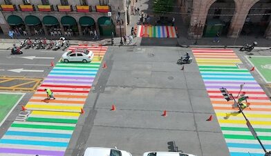 Sedum realiza balizamiento con temática ‘Pride’ en avenida Madero Sedum realiza balizamiento con temática ‘Pride’ en avenida Madero