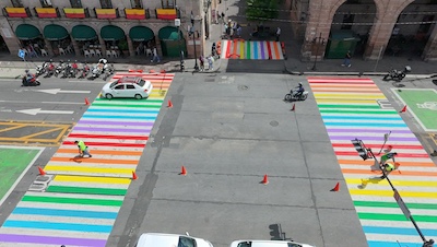Sedum realiza balizamiento con temática ‘Pride’ en avenida Madero Sedum realiza balizamiento con temática ‘Pride’ en avenida Madero