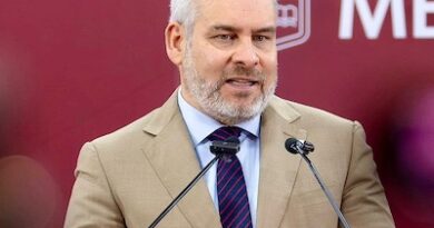 “Hay investigación y se aplicará sanción tras narcocorrido en el Congreso”, dice Bedolla