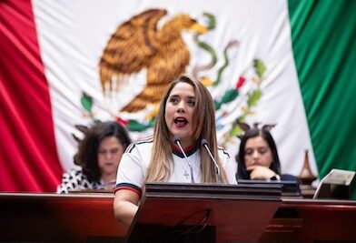 Recibir con dignidad a las y los migrantes que regresan a Michoacán es una obligación del Estado: Xóchitl Ruiz